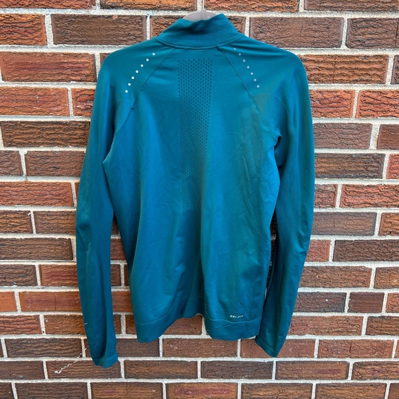 Nike Full-Zip Jacket - Picture 5 of 6